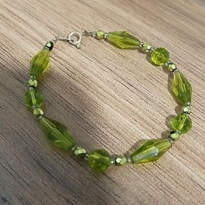Green bracelet